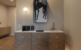 Kalm Stay - A Design Aparthotel